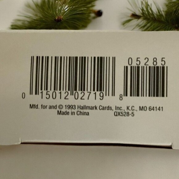 Vintage Hallmark Keepsake Ornament Curly N Kingly 1993 Handcrafted Hanging Bell - Picture 6 of 9